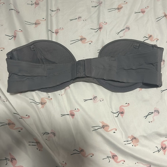 Xhilaration Gray Strapless Padded Bra - 34A - Picture 2 of 3